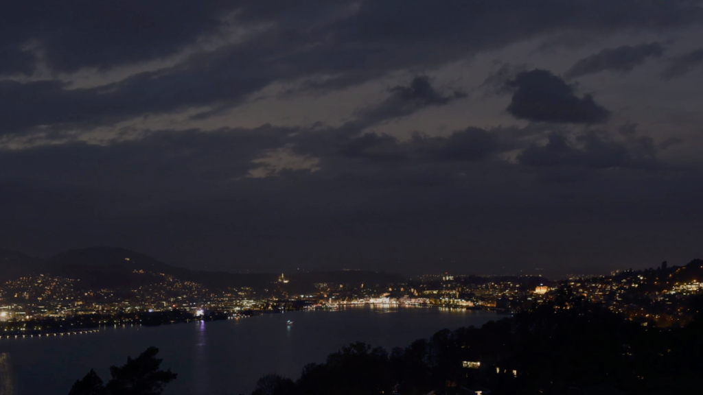 Timelapse Video vom Sonnenuntergang in der Luzerner Seebucht