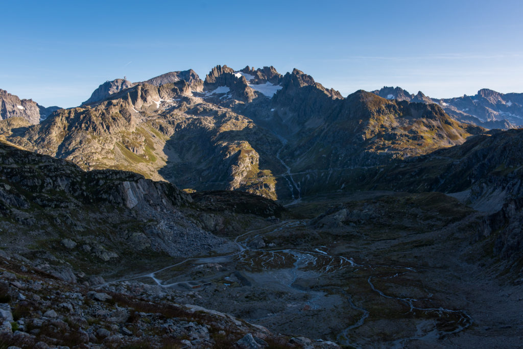 Berggipfel im Morgenlicht