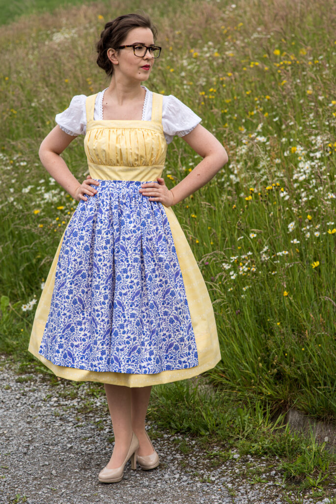 Fotoshooting available light, model, Mode, Dirndl, Kleider, Landschaft, Sommer