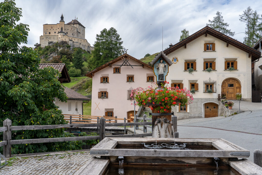 Chast&egrave; Tarasp